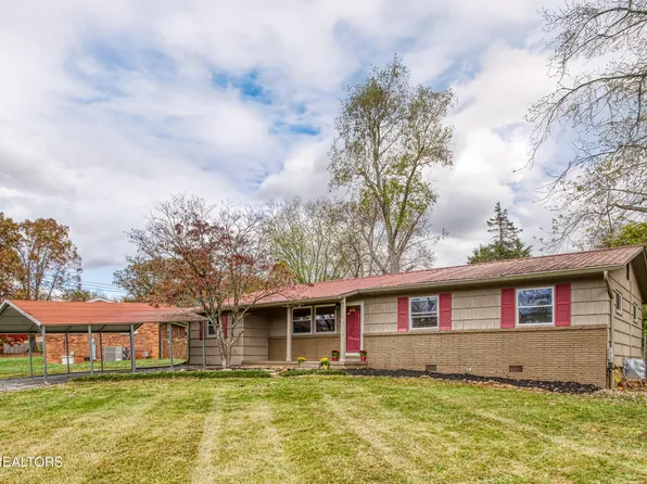 3830 Sullivan Rd, Knoxville, TN 37921