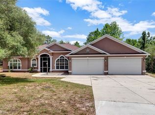 8140 Nittany Rd, Weeki Wachee, FL 34613