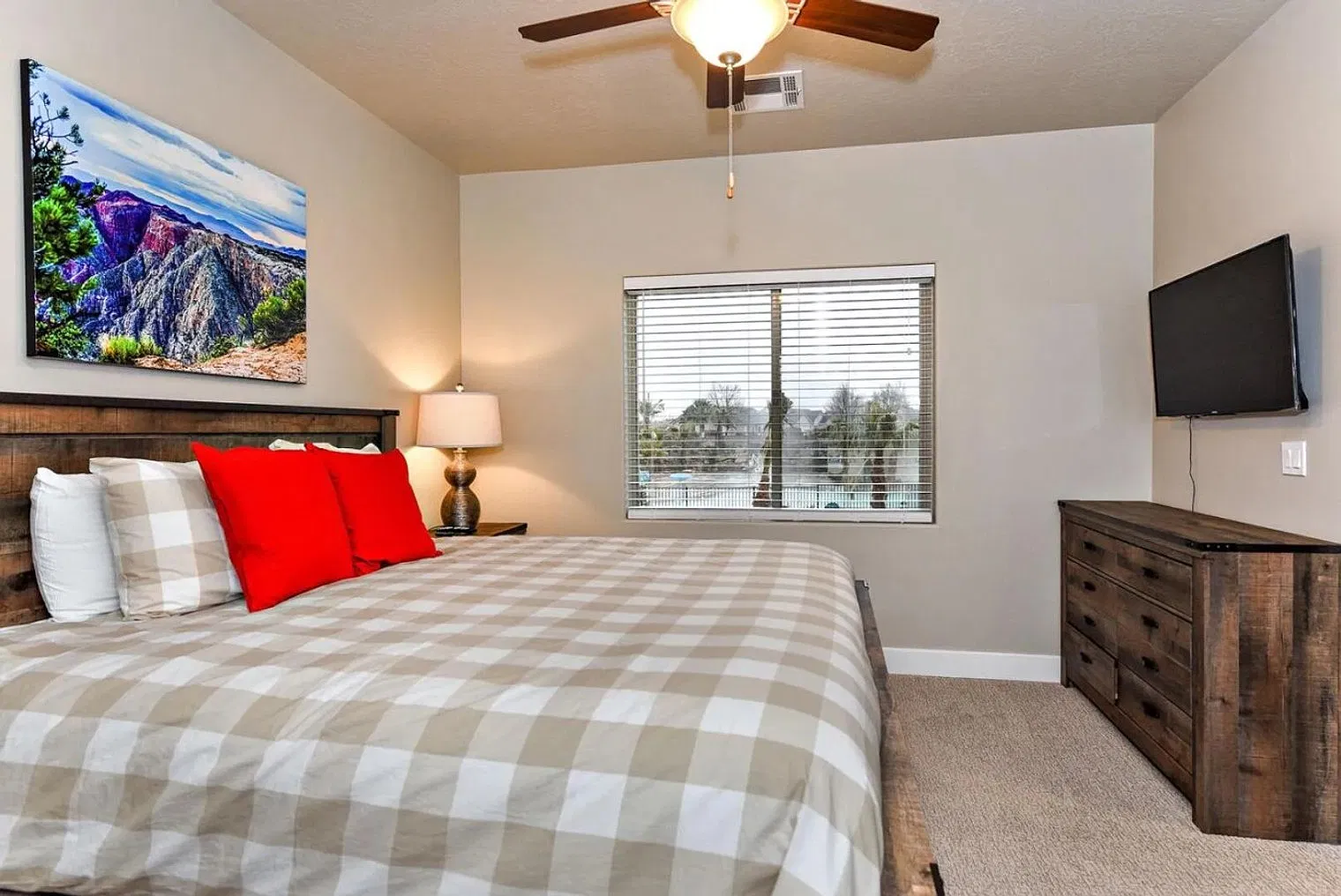 3 bed, 3.0 bath, $3,426 — Photo 3