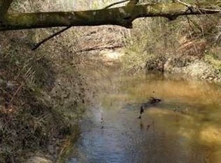 90 Mallett Rd, Perkinston, MS 39573