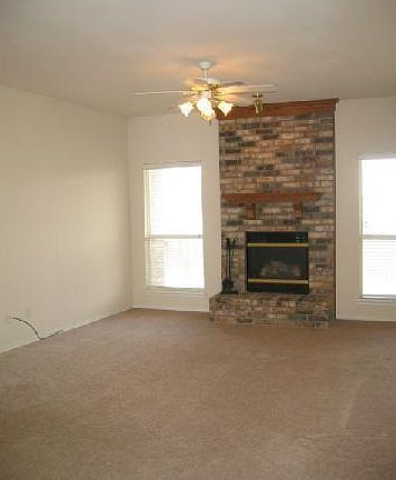 3rd image of 3812 Windgate W