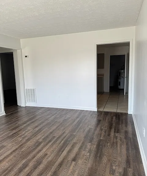 3210 Brookside Dr NW #7 — Photo 1