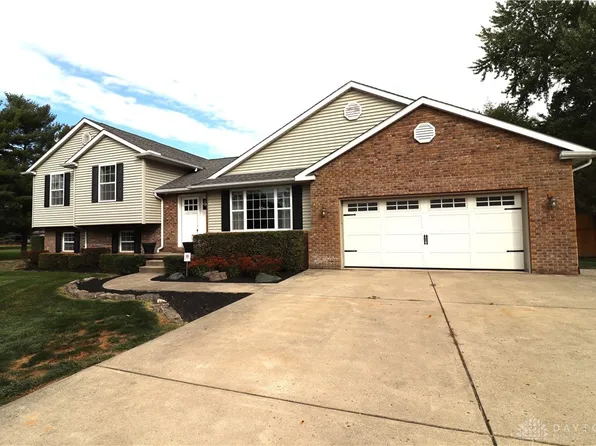 10954 Putnam Rd, Englewood, OH 45322