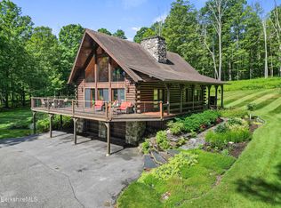 87 Old Orebed Rd, Lanesborough, MA 01237