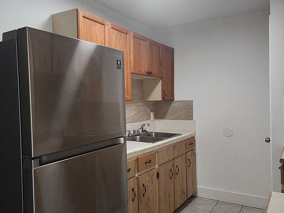 3rd image of 1826 S Clyde Morris Blvd #20