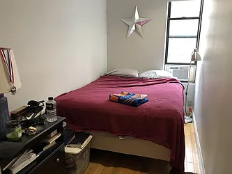 Rented by R New York