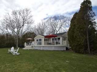 49 Seaview Dr, Plymouth, MA 02360