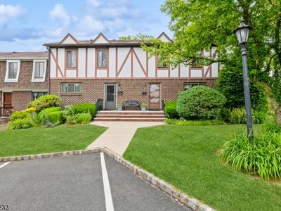 68 Devonshire Ct, Hillsborough, NJ, 08844