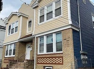 680 18th Ave, Irvington, NJ 07111