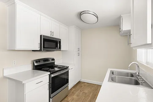 Waldorf Apartments- Riverside, CA Photo 1