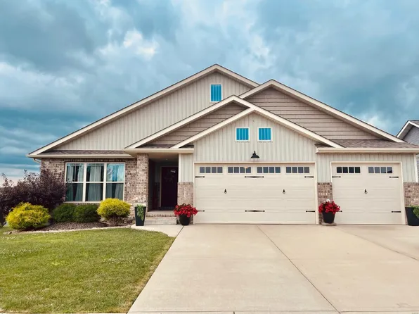 213 Olyvia Dr, Saint Jacob, IL 62281