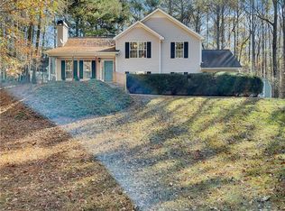 80 Lauren Ct, Newnan, GA 30263