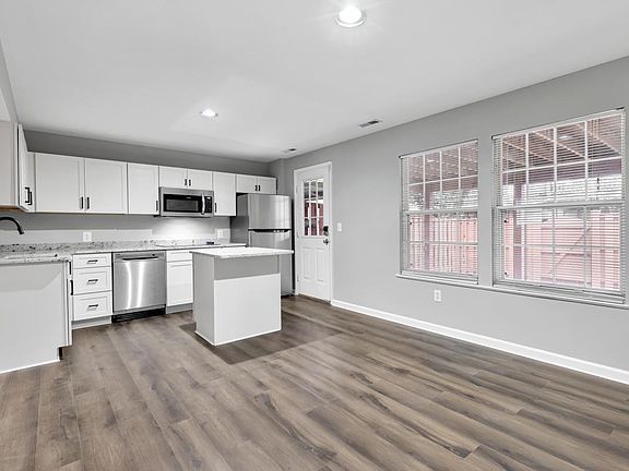 4th image of 14624 Croatan Dr #1