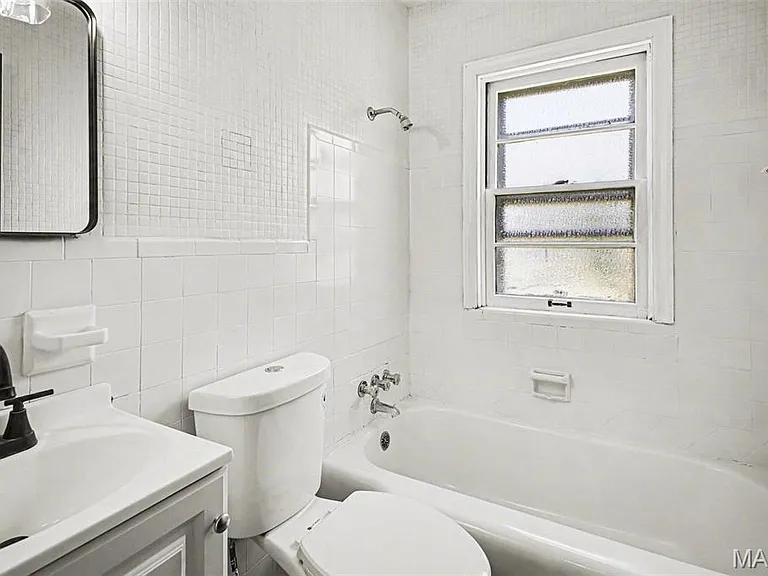 10205 Saint Daniel Ln — Photo 8