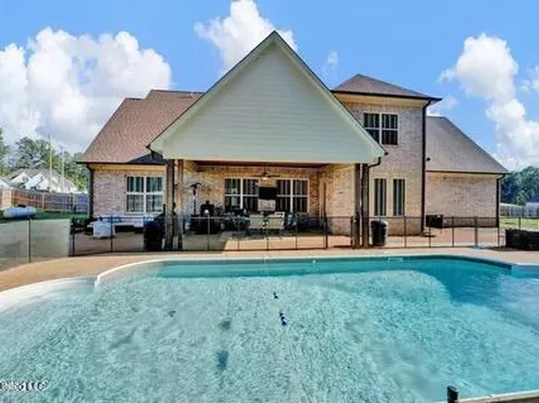 159 Fairview Trl, Byhalia, MS 38611