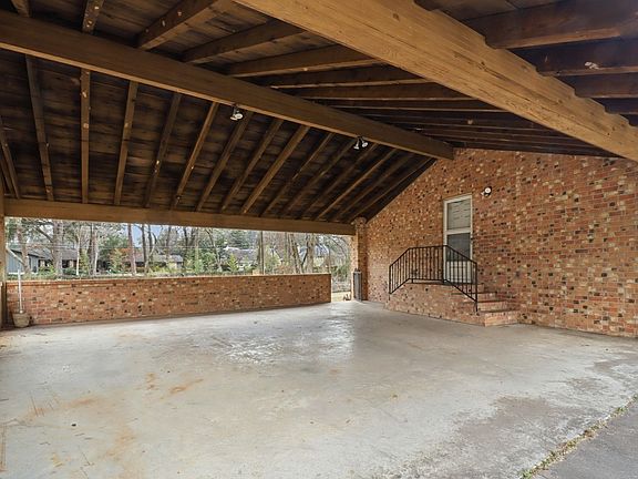 5th image of 24 Cherrywood Cir