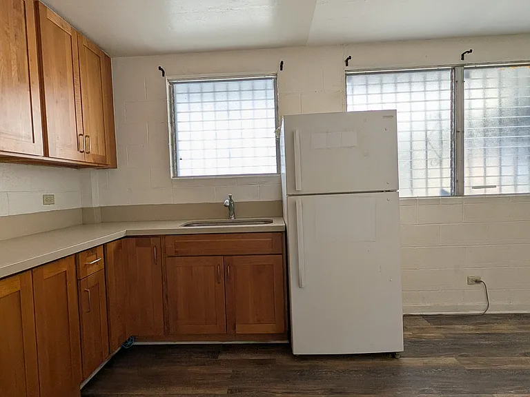 926 Pumehana St #3 — Photo 4