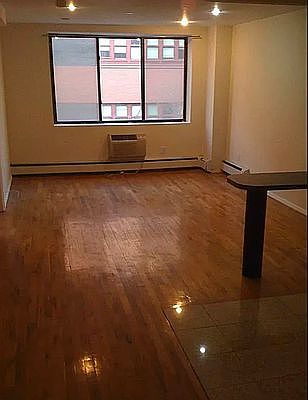 2nd image of 538 W 50th St APT 3E