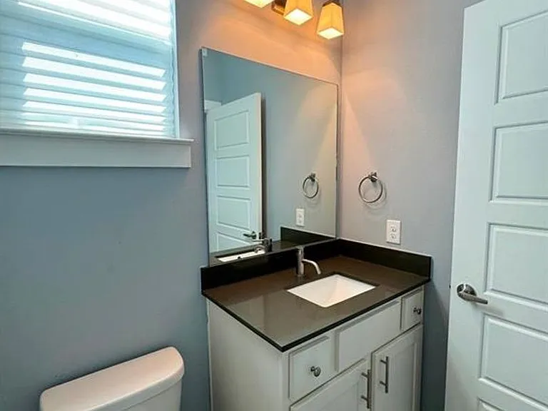 6201 Felix Ave #A — Photo 16