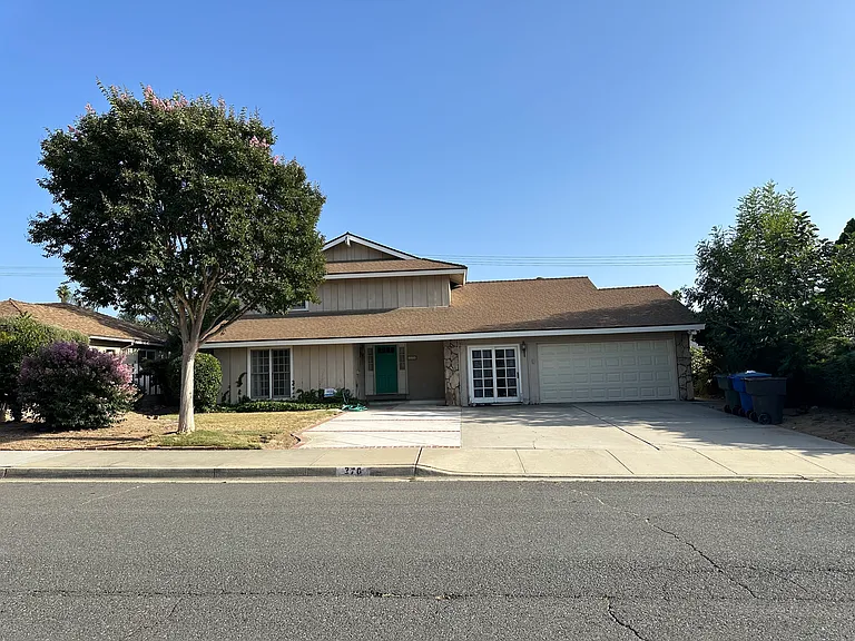 370 W Campus View Dr — Photo 10