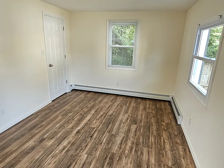 310 Park Ave #A — Photo 9