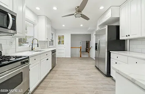 1025 Whittier Ave Photo 1