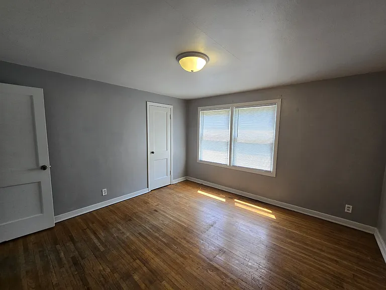 227 Madison St — Photo 18