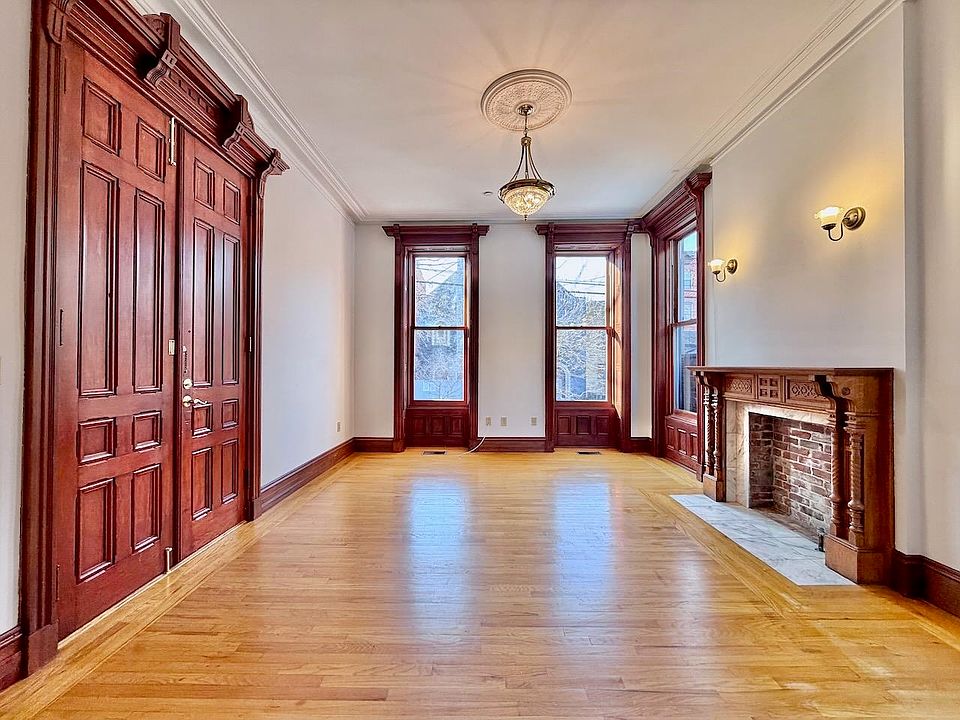 1st image of 448 Jersey Ave APT 2