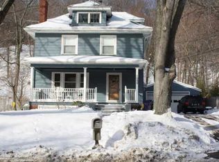 1050 Highland Ave, Rochester, NY 14620