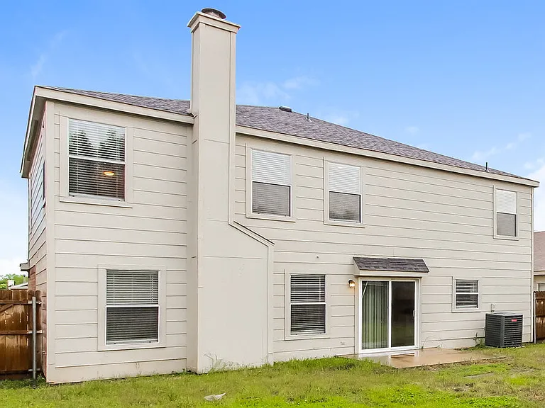 1104 Beechwood Dr — Photo 17