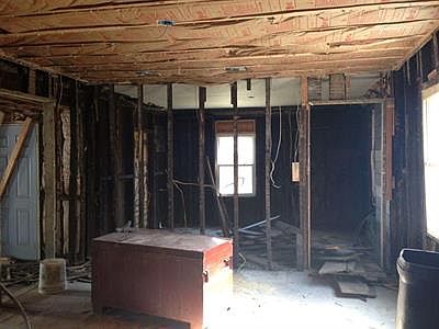 2nd image of 817 N 9th St