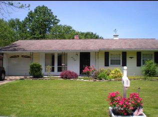 1248 Birchview Dr, Vermilion, OH 44089