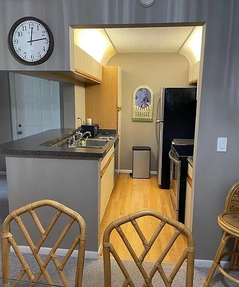 2502 SE Anchorage Cv #E-1 — Photo 61