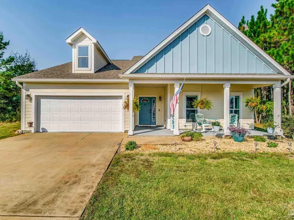 3630 Topaz Cir, Navarre, FL 32566