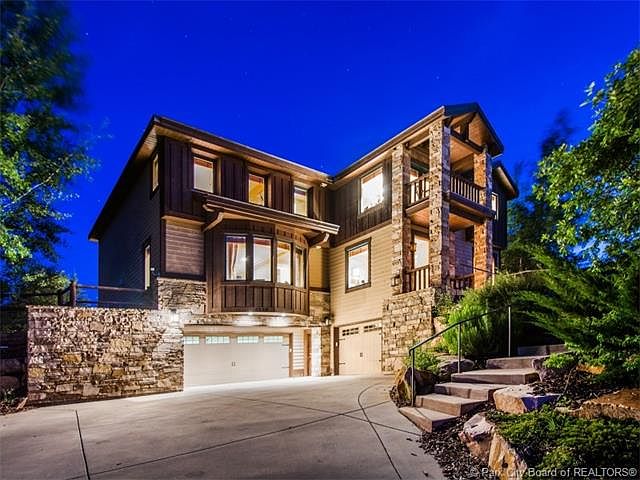 1st image of 1539 Aerie Dr