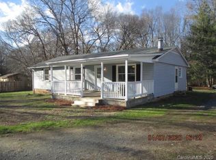 911 Pinhook Loop Rd, Gastonia, NC 28056