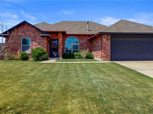 1409 Spoonwood Rd, Norman, OK 73071