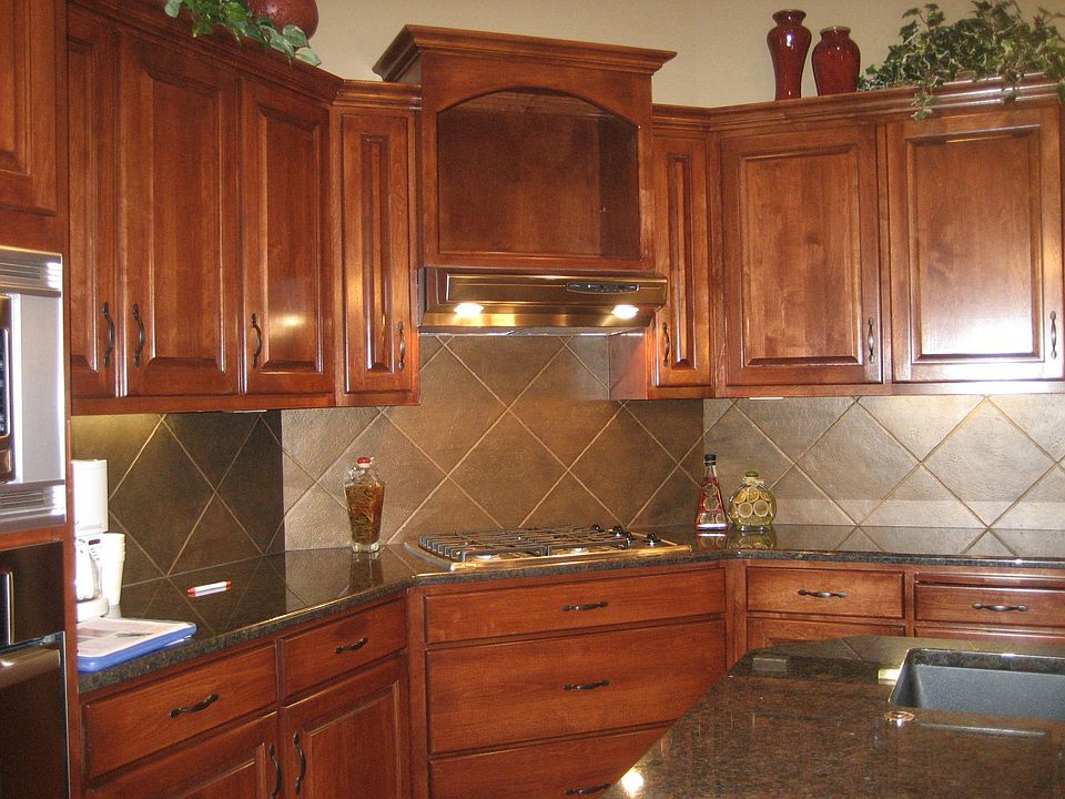 1st image of 8105 Ponderosa Dr