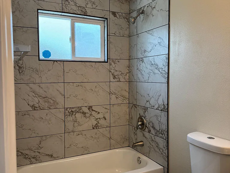 813 Carey Rd — Photo 17