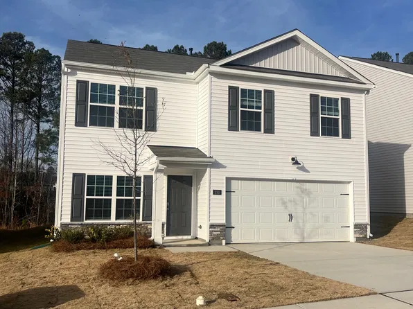 230 Palm Dr, Sanford, NC 27332
