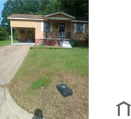 3833 Warner Ave — Photo 10