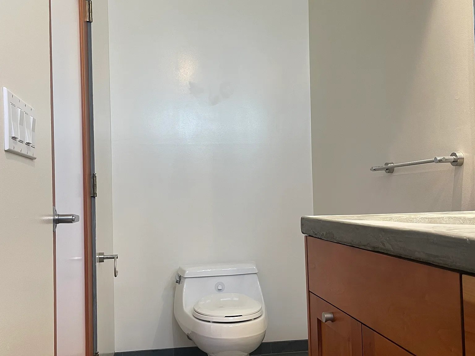 2 bed, 1100 sqft, $6,500 — Photo 3