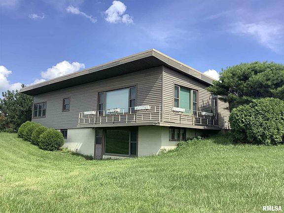 3rd image of 2184 180th St