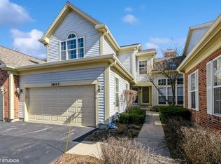 36145 N Springbrook Ln, Gurnee, IL 60031