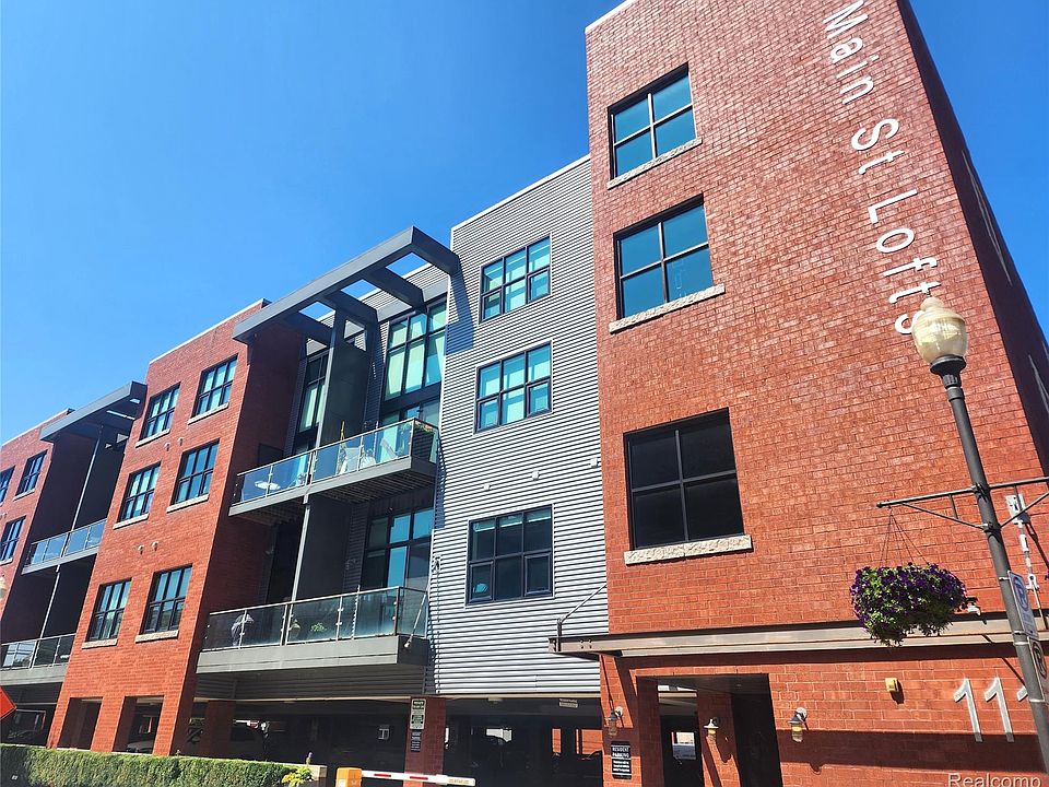 1st image of 111 N Main St Unit 201