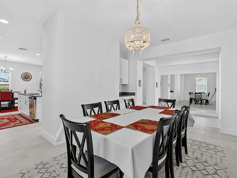 6070 Sierra Crown St — Photo 10