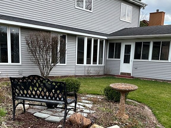 4th image of 3118 Helfred Ave