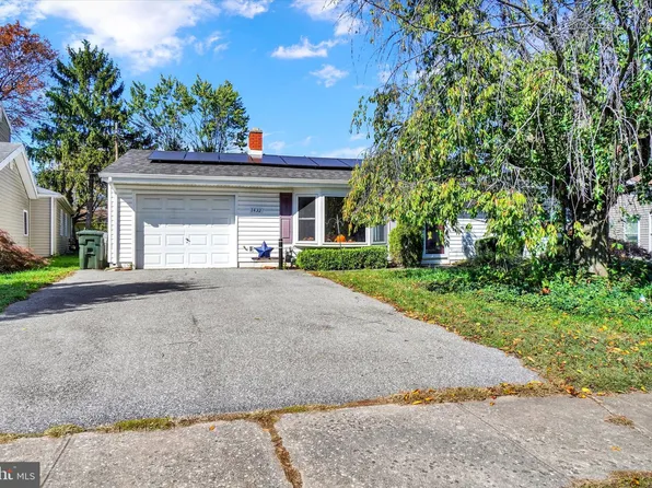 1432 Dartmouth Rd, York, PA 17404