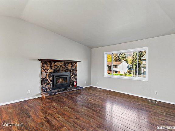 5th image of 12226 Breckenridge Dr