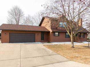 1420 Huntington Ave, Wisconsin Rapids, WI 54494